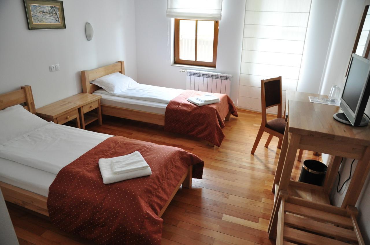 Nisovo Hotel Black Stork المظهر الخارجي الصورة